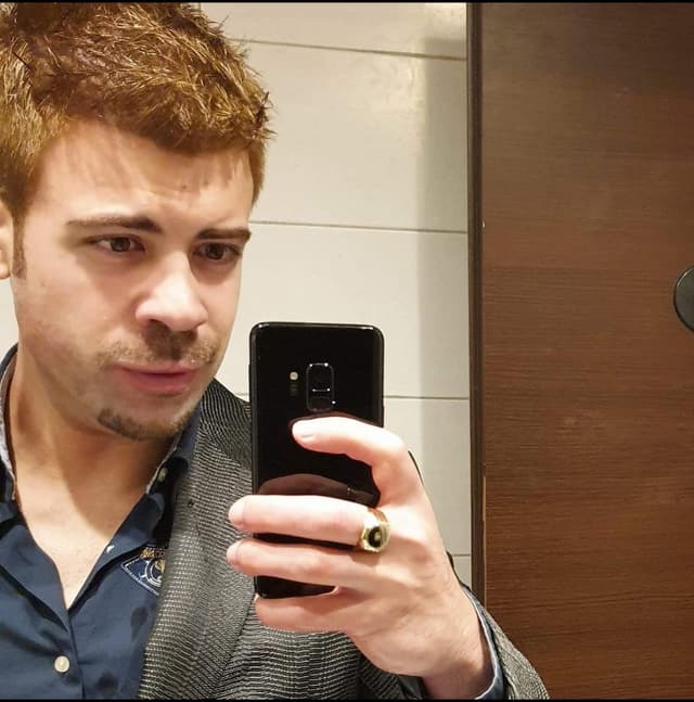 profil